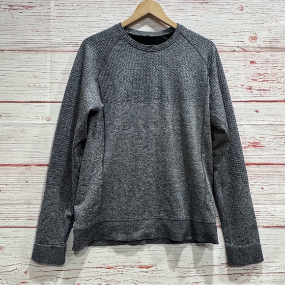 Lululemon Engineered Warmth Long Sleeve Crew in Black / White Sz S - Picture 3 of 9